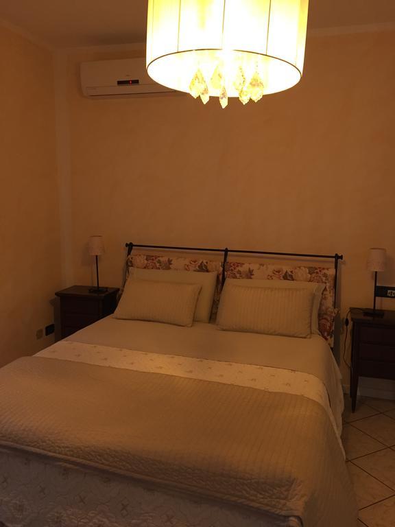 B&B Villa Lina Desenzano del Garda Esterno foto